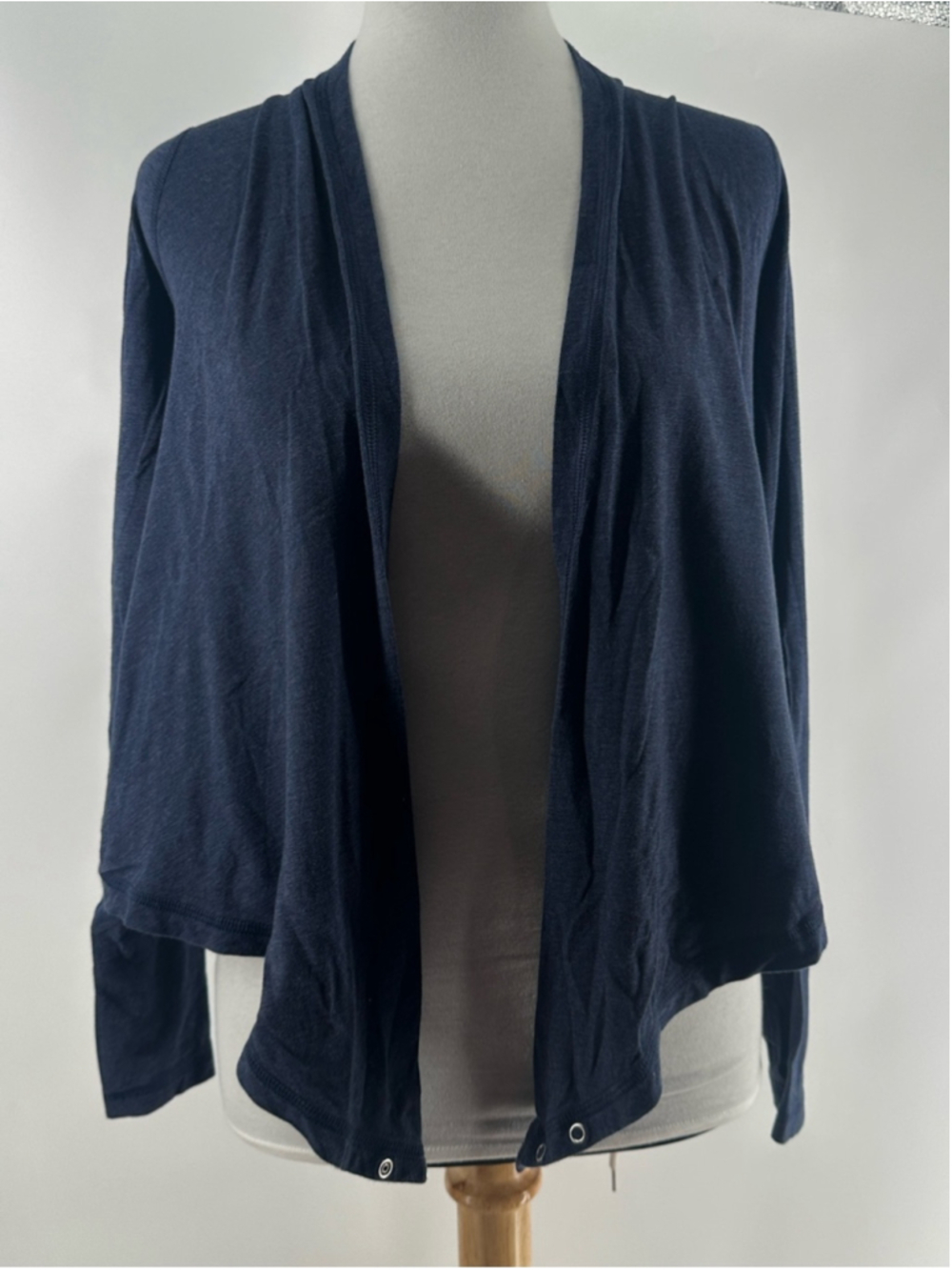 Ivivva wrap cover up knot blue Contrast Stitching comfort dance gymnastics sz 8 - Picture 8 of 9